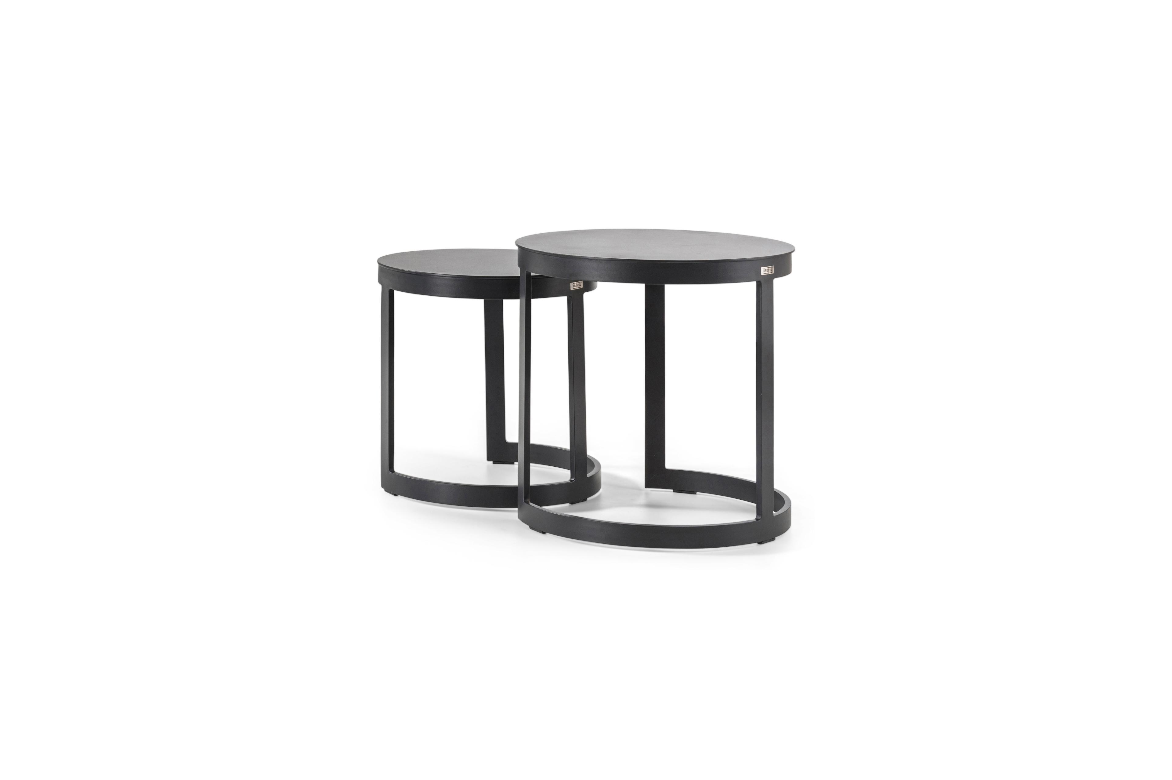 Enna bijzettafels in zwart aluminium - tafel 1: Dia. 44 x H 46 cm, tafel 2: Dia. 52 x H 52 cm