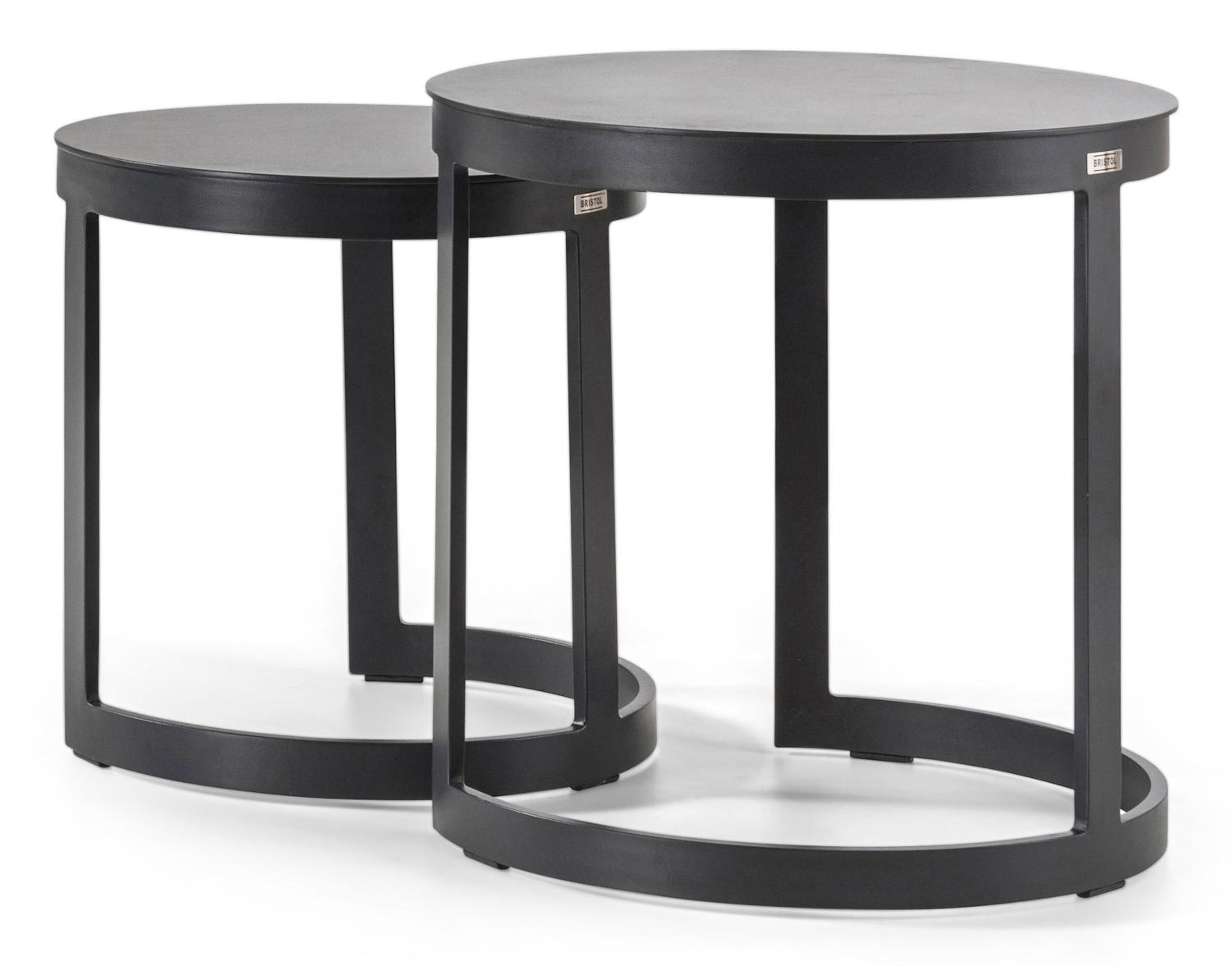 Tables d'appoint Enna en aluminium noir - table 1: Dia. 44 x H 46 cm, table 2: Dia. 52 x H 52 cm