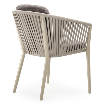 Chaise de jardin Orso en aluminium beige et corde plate tissée verticalement beige avec coussin en All Weather Sunbrella® Luxe Wander Granite