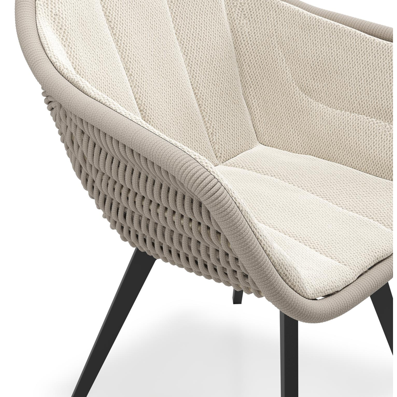 Pagino tuinstoel in zwart aluminium en beige verticaal geweven ronde rope met zitkussen in All Weather Sunbrella® Luxe Lopi Marble