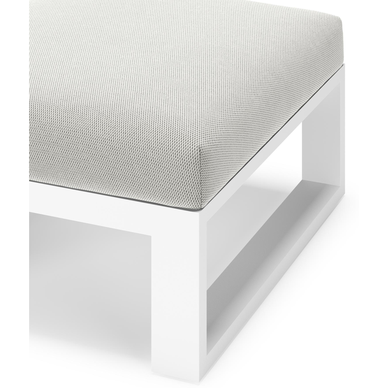 Pouf Verato en aluminium blanc et coussins en all weather sunbrella® luxe lopi ash