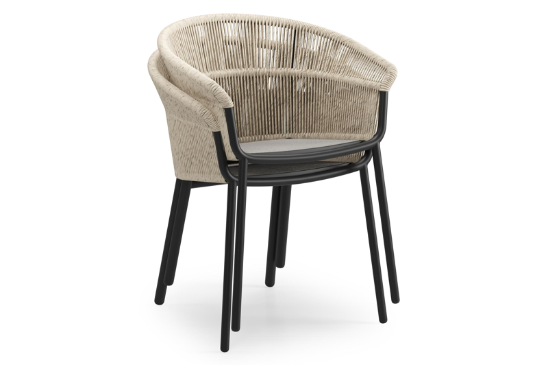 Feltro vierkante tuinset in zwart aluminium en sintered stone crema minerale met 4 Matera tuinstoelen