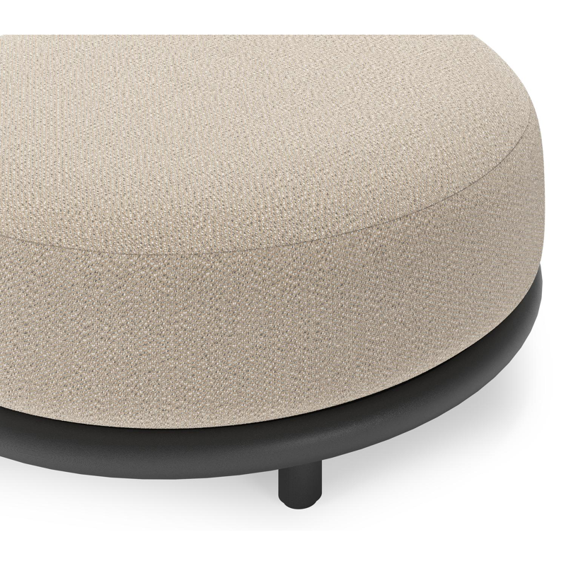 Lomano poef in zwart aluminium en beige verticaal geweven luxe vlakke rope met Lopi Sand all weather sunbrella® luxe