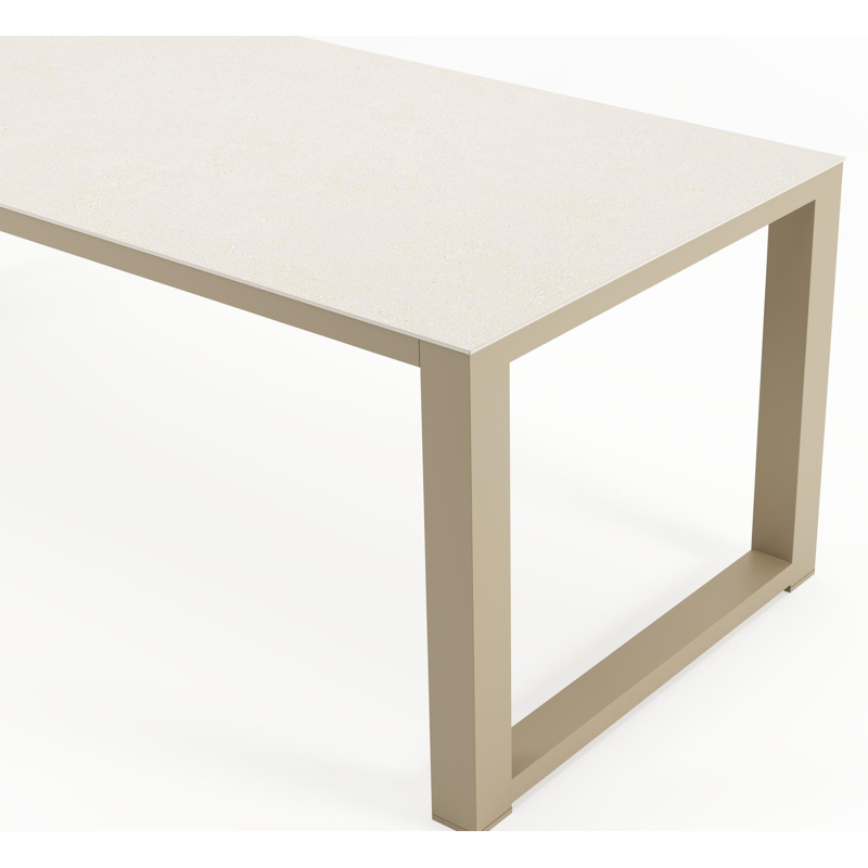 Ensemble de jardin Livo en aluminium beige et sintered stone crema minerale avec 6 chaises de jardin Gerona