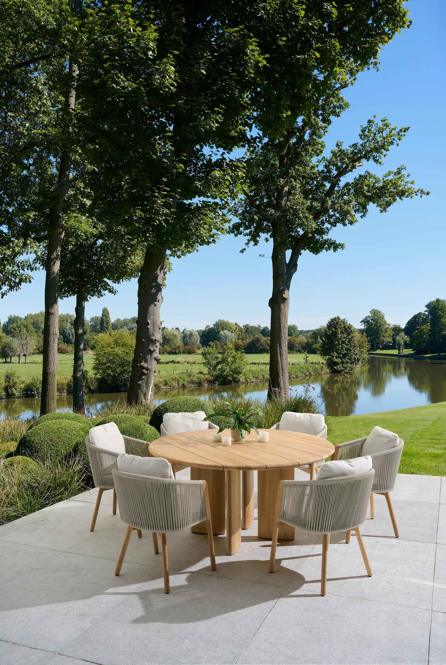 Table de jardin Gardo ronde en teck - Diam. 150 cm