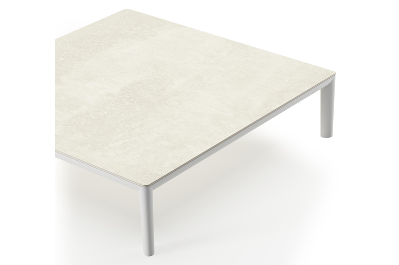 Tolosa loungetafel in wit aluminium met sintered stone beige - L 90 x B 90 x H 38 cm