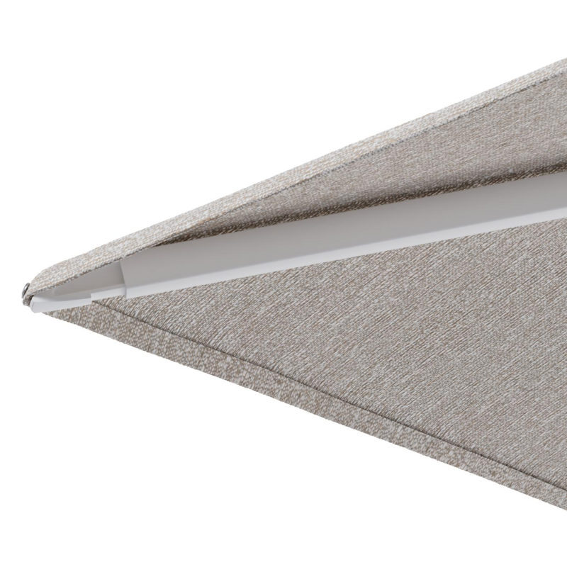 Minore zweefparasol met tiltfunctie in wit aluminium en Tundra Sand All Weather Sunbrella® Luxe parasoldoek - L1 350 x L2: 350 cm met parasolvoet Minore 260 kg met wielen