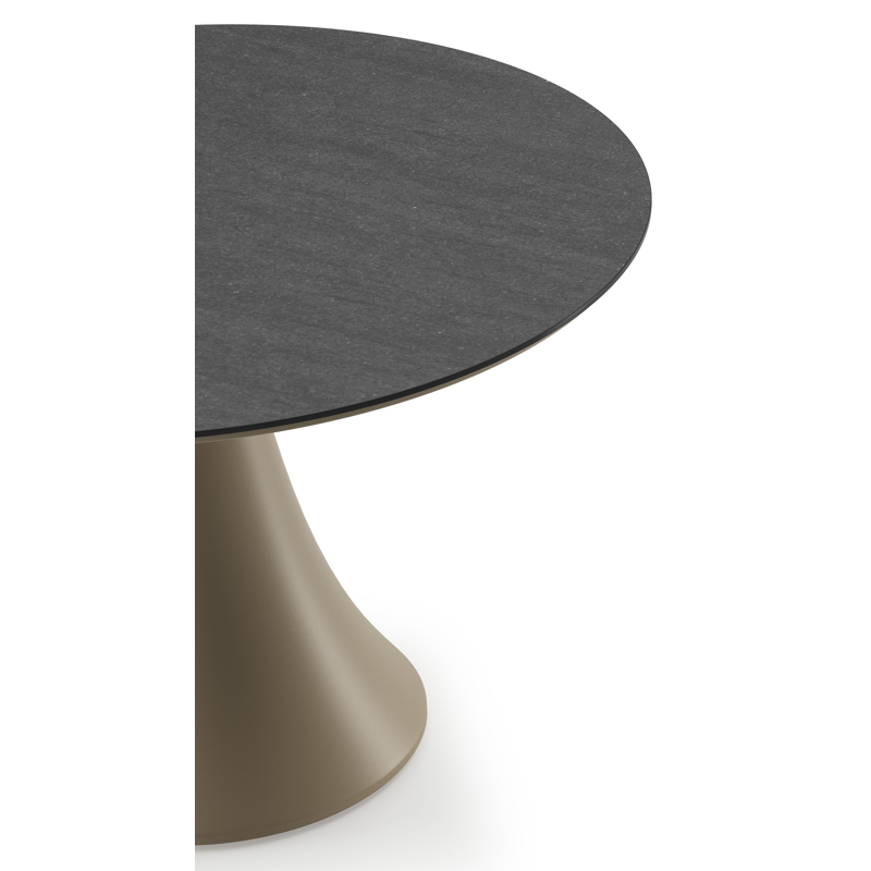 Fano low dining loungetafel rond in beige aluminium en volkeramiek Basalt Black - Dia. 85 x H 55 cm