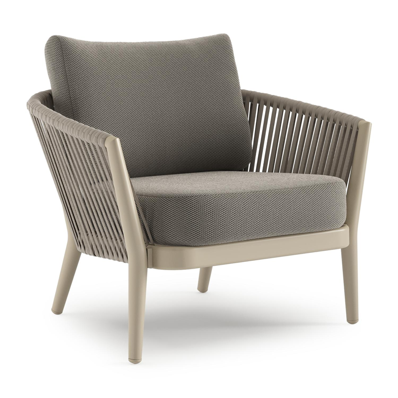 Fauteuil de jardin Orso en aluminium beige en corde luxe plate tissée verticalement beige et coussins en all weather sunbrella® luxe Lopi Charcoal