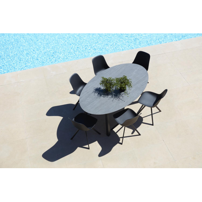 Virano tuinstoel in zwart aluminium en zwart kunststof