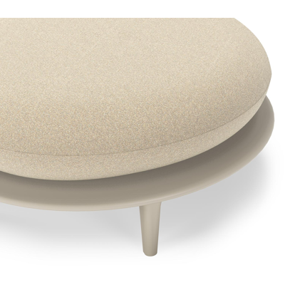 Bomero poef in beige aluminium met soul papyrus all weather solica kussen