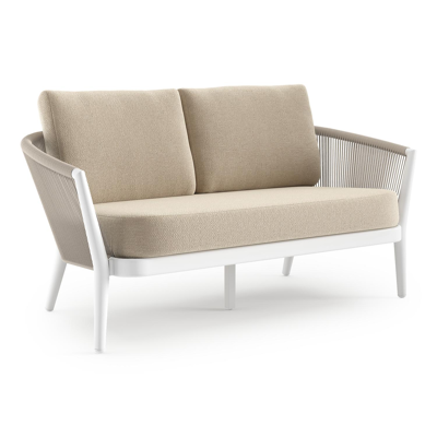 Canapé de jardin Orso en aluminium blanc en corde ronde tissée verticalement beige et coussins en all weather cosytica Althea Chalk