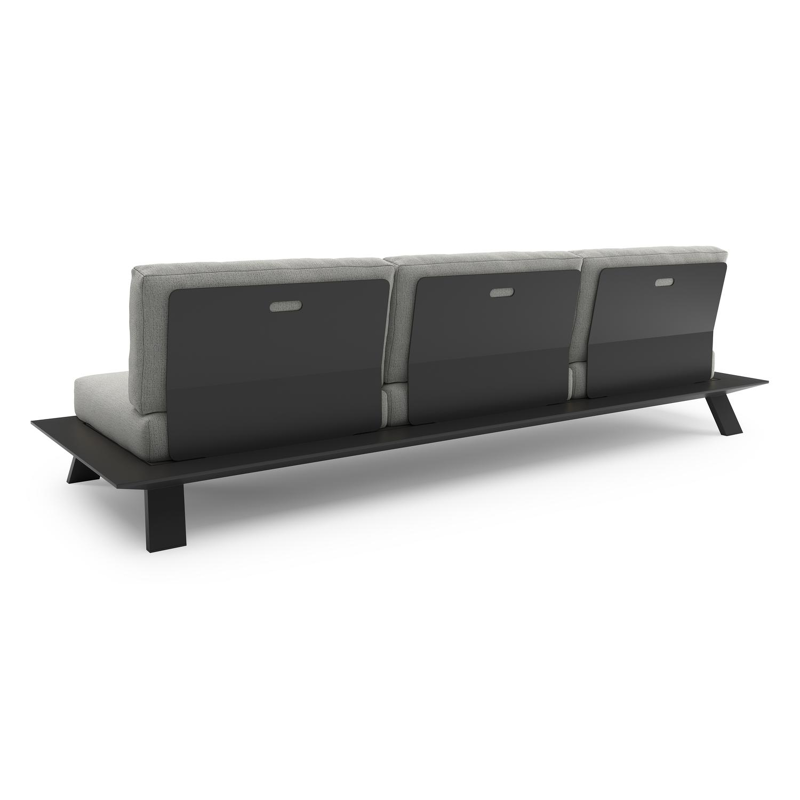 Cesano loungeset in zwart aluminium met savane nimbus all weather Sunbrella® luxe kussen