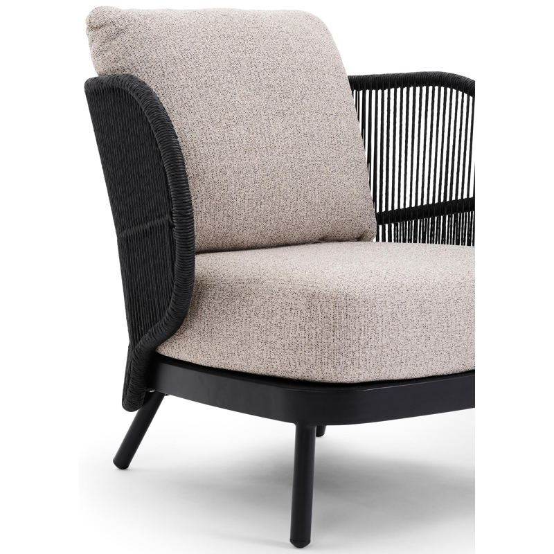 Lugano loungestoel 1-zit in zwart aluminium en zwart gedraaide ronde wicker met catania beige All Weather Cosytica kussen