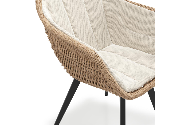 Pagino tuinstoel in zwart aluminium en naturel ronde wicker met zitkussen in All Weather Sunbrella® Luxe Lopi Marble