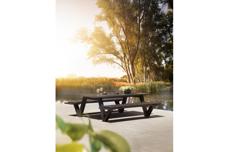 Norma picknicktafel in zwart aluminium - L 240 x B 213 x H 74 cm
