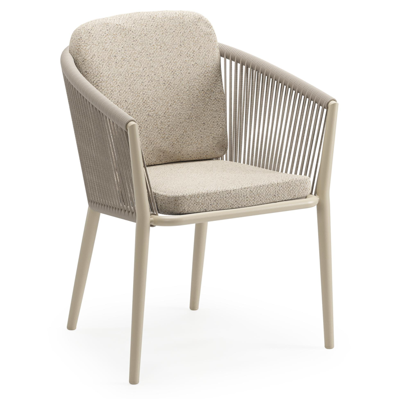 Orso tuinstoel in beige aluminium en beige verticaal geweven ronde rope met luxe zitkussen in All Weather Cosytica Bora Desert