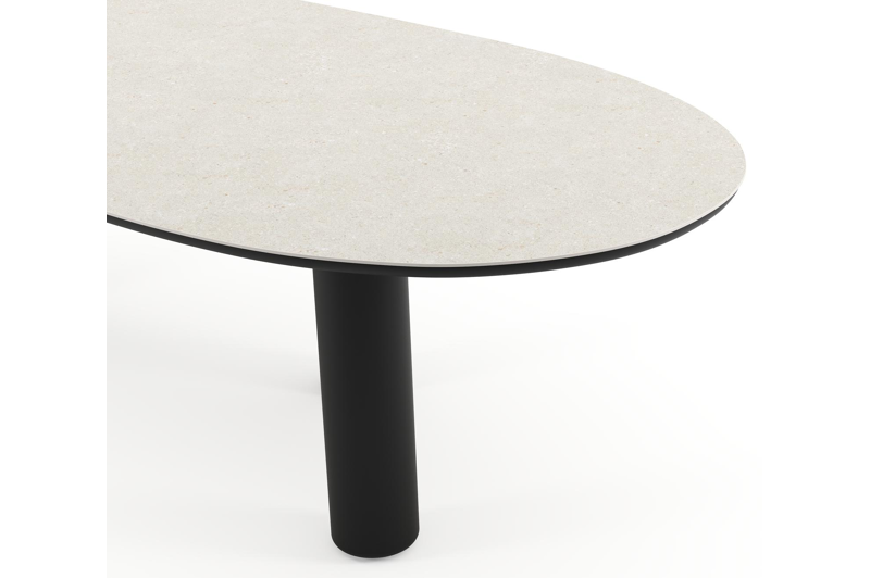 Amico tuintafel organisch in zwart aluminium en volkeramiek Shilin - L 280 x B 120 x H 73.5 cm