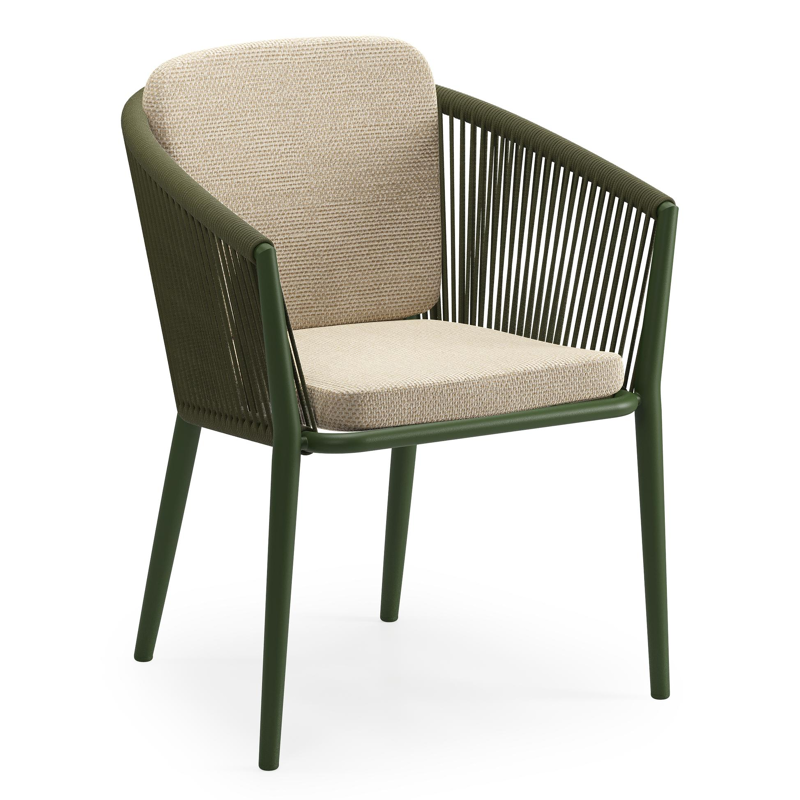 Orso tuinstoel in groen aluminium en groen verticaal geweven ronde rope met zitkussen in All Weather Cosytica Althea Camel