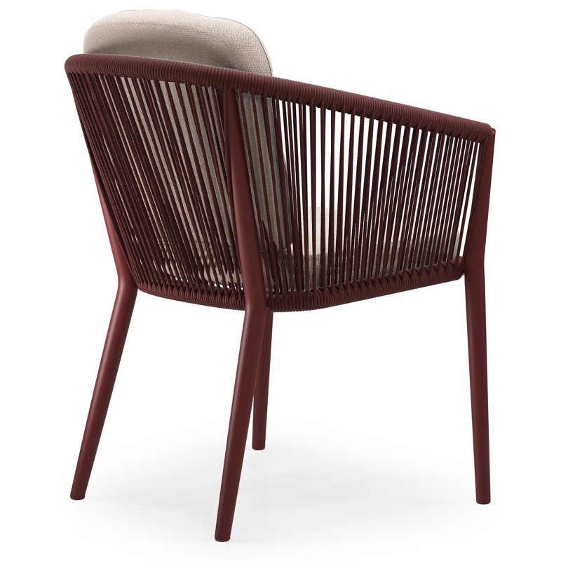 Orso tuinstoel in ruby aluminium en ruby verticaal geweven ronde rope met luxe zitkussen in All Weather Sunbrella® Luxe Wander Pilat