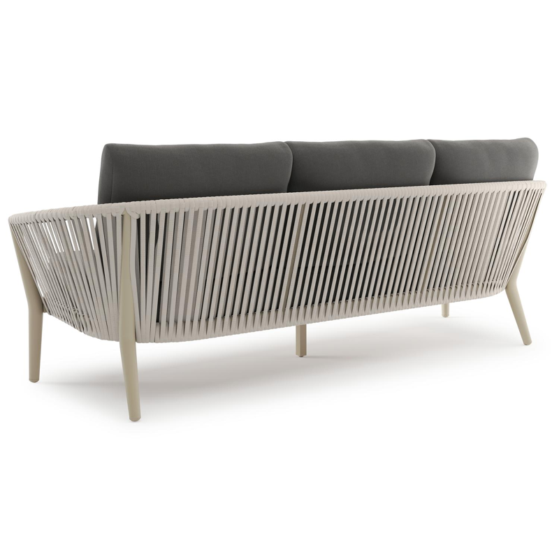 Orso loungeset in beige aluminium en aluminium met natte charcoal chine All Weather Sunbrella® Luxe kussens en loungetafel