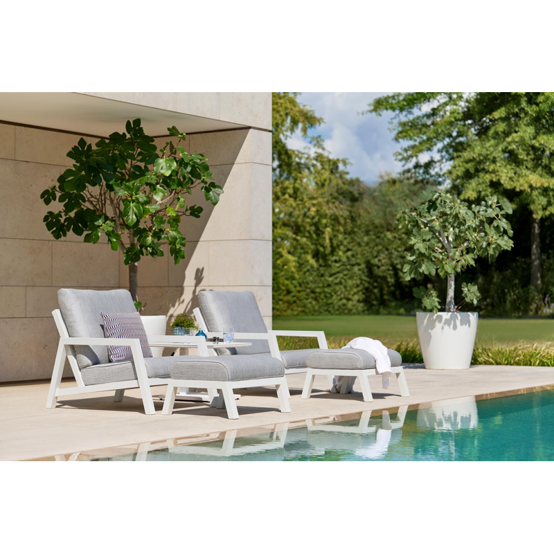 Cirello loungestoel in wit aluminium met catania black all weather cosytica kussen