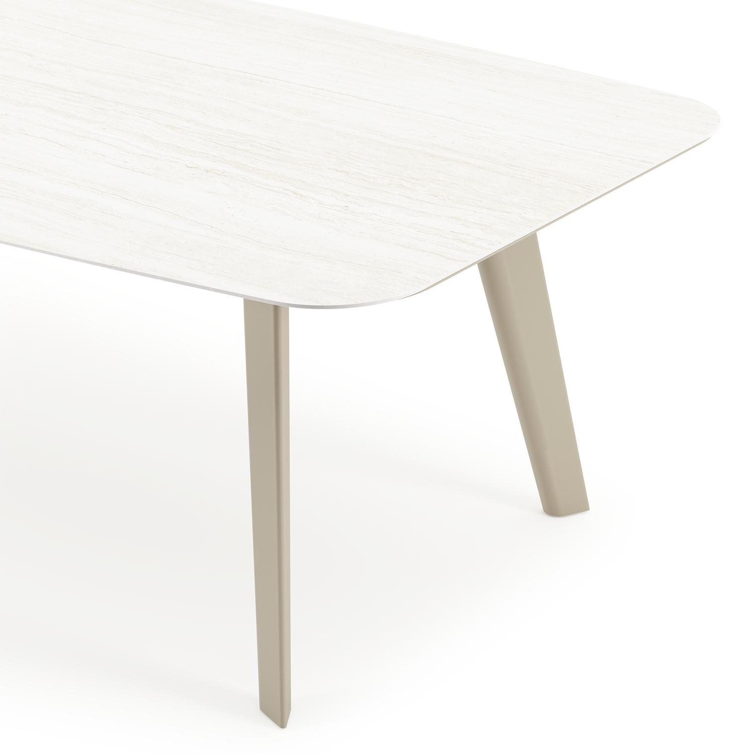 Table de jardin Lacirma forme de bateau en aluminium beige et céramique pleine Calista Lg. 255 x Lrg. 115 x Haut. 74 cm