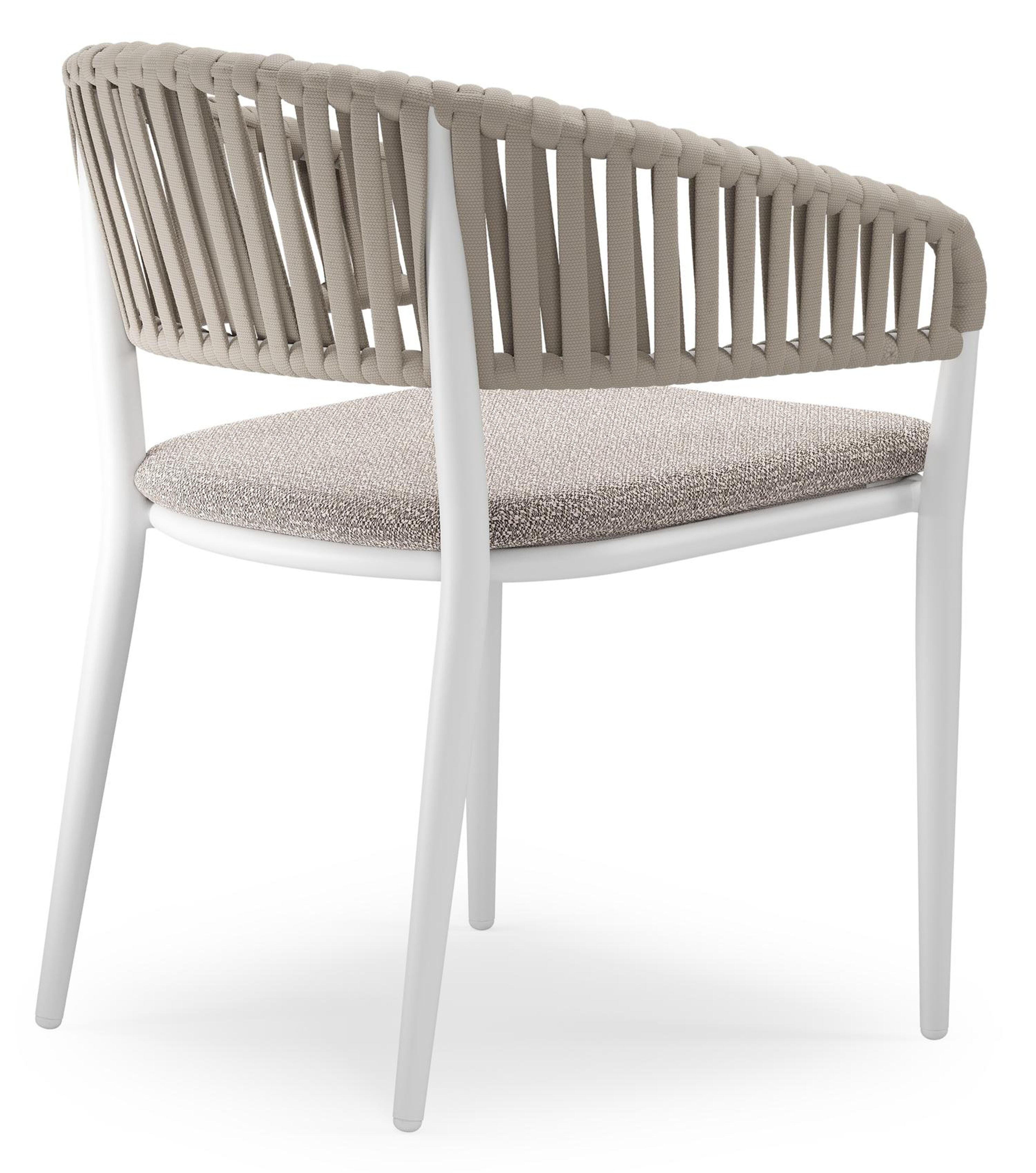 Tolfa stapelbare tuinstoel in wit aluminium en beige verticaal geweven luxe vlakke brede rope met stoelkussen in All Weather Sunbrella® Luxe Wander Granite