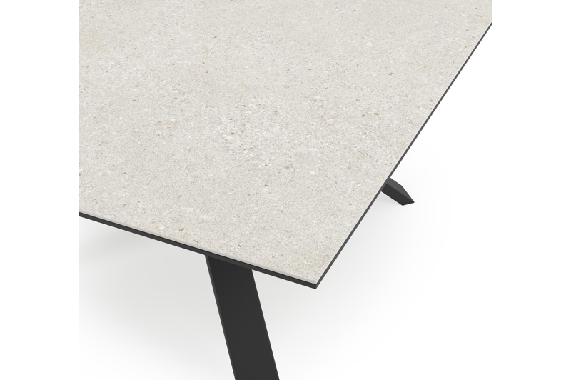 Cesano tuintafel in zwart aluminium en volkeramiek shilin - L 148 x B 148 x H 74,5 cm