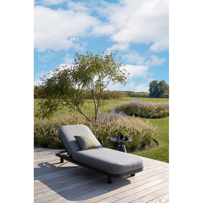 Lucca bijzettafel in zwart aluminium - Dia. 50 x H 50 cm