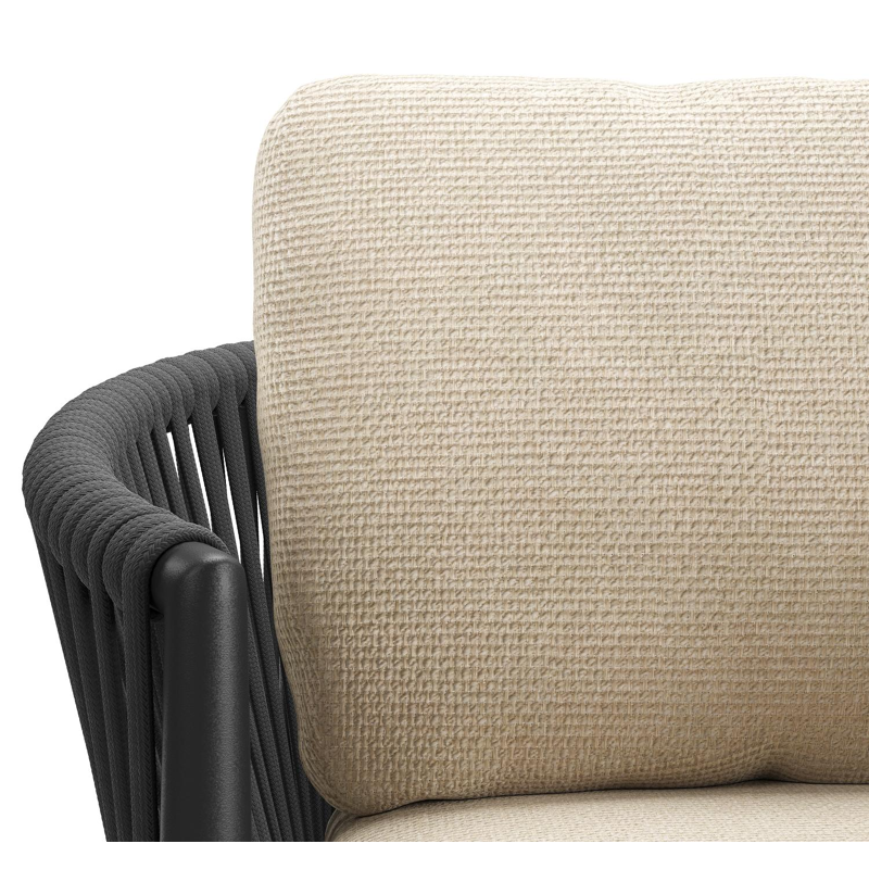 Organo tuinstoel in zwart aluminium en zwart verticaal geweven luxe vlakke rope met zitkussen in All Weather Cosytica Althea Chalk