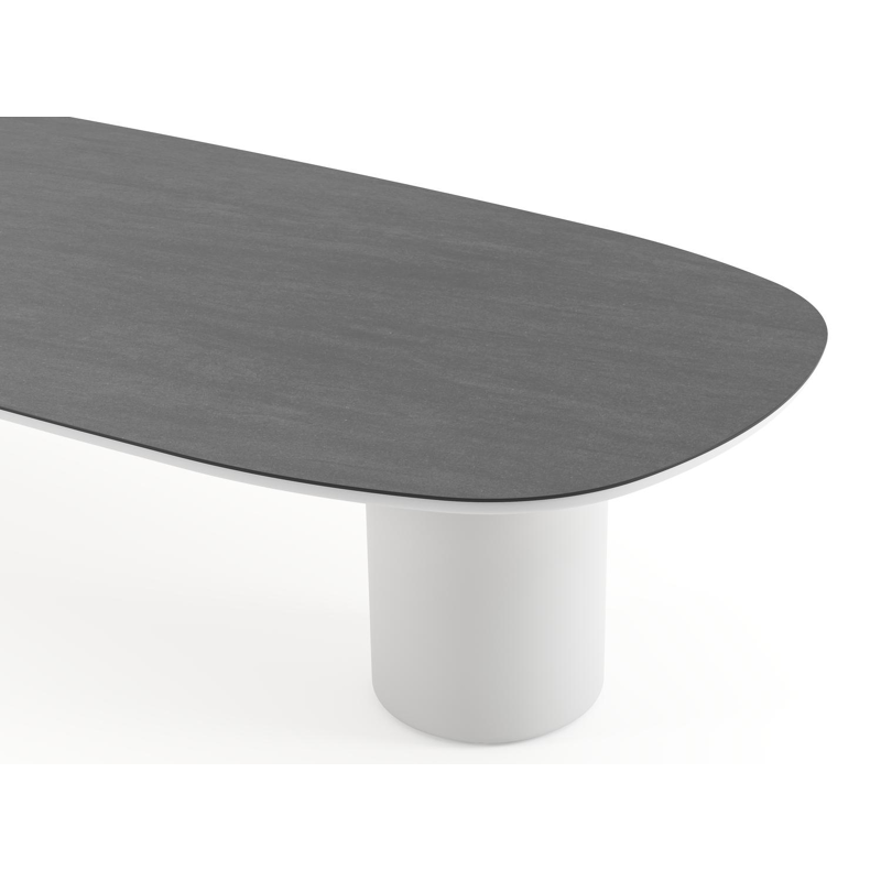 Amico low dining tuintafel bombo in wit aluminium en volkeramiek Basalt Black - L 320 x B 130 x H 61 cm