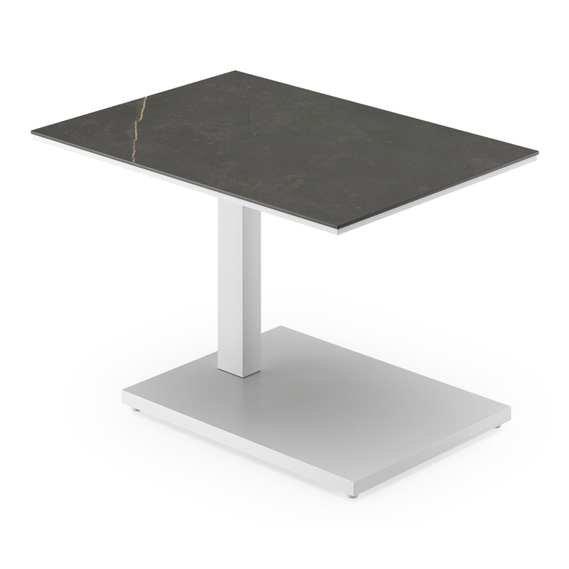 Table d'appoint pop-up Cirello rectangulaire en aluminium blanc et céramique pleine Calatorao - Lg. 70 x Lrg. 50 x Haut. 44 cm