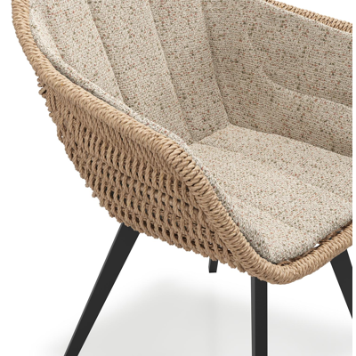 Pagino tuinstoel in zwart aluminium en naturel ronde wicker met zitkussen in All Weather Cosytica Bora Jungle