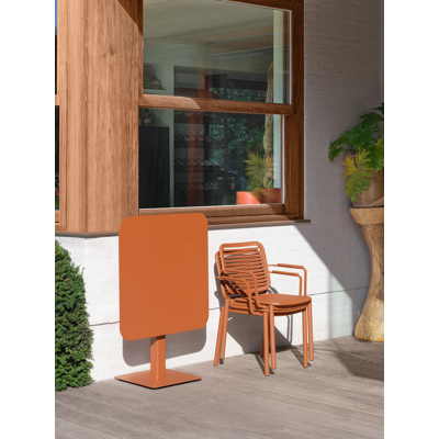Fano kantelbare tuintafel in roestbruin aluminium - L 80 x B 80 x H 73 cm