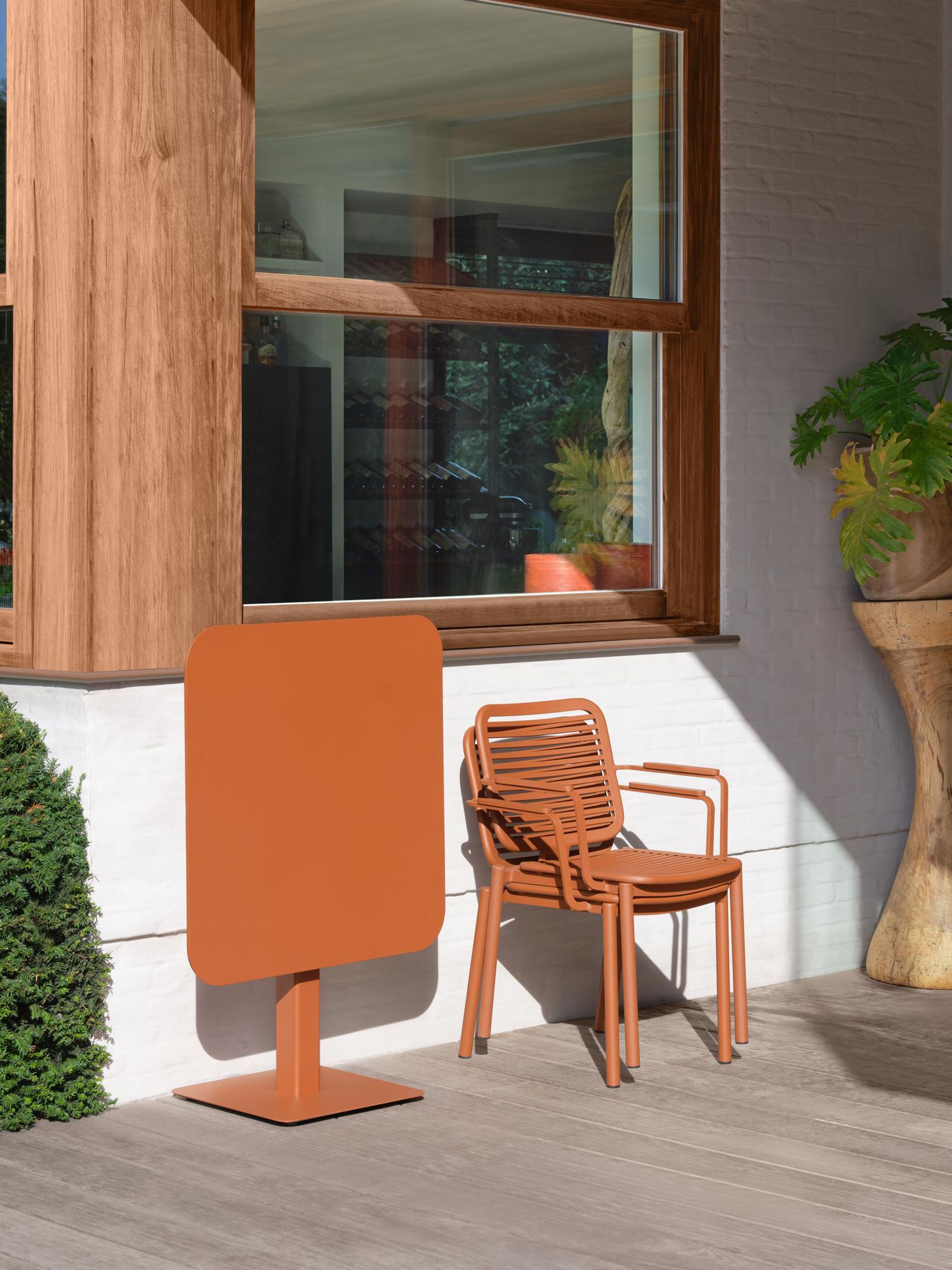 Fano kantelbare tuintafel in roestbruin aluminium - L 80 x B 80 x H 73 cm