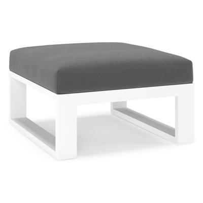 Verato poef in wit aluminium met lopi shadow all weather sunbrella® luxe kussen