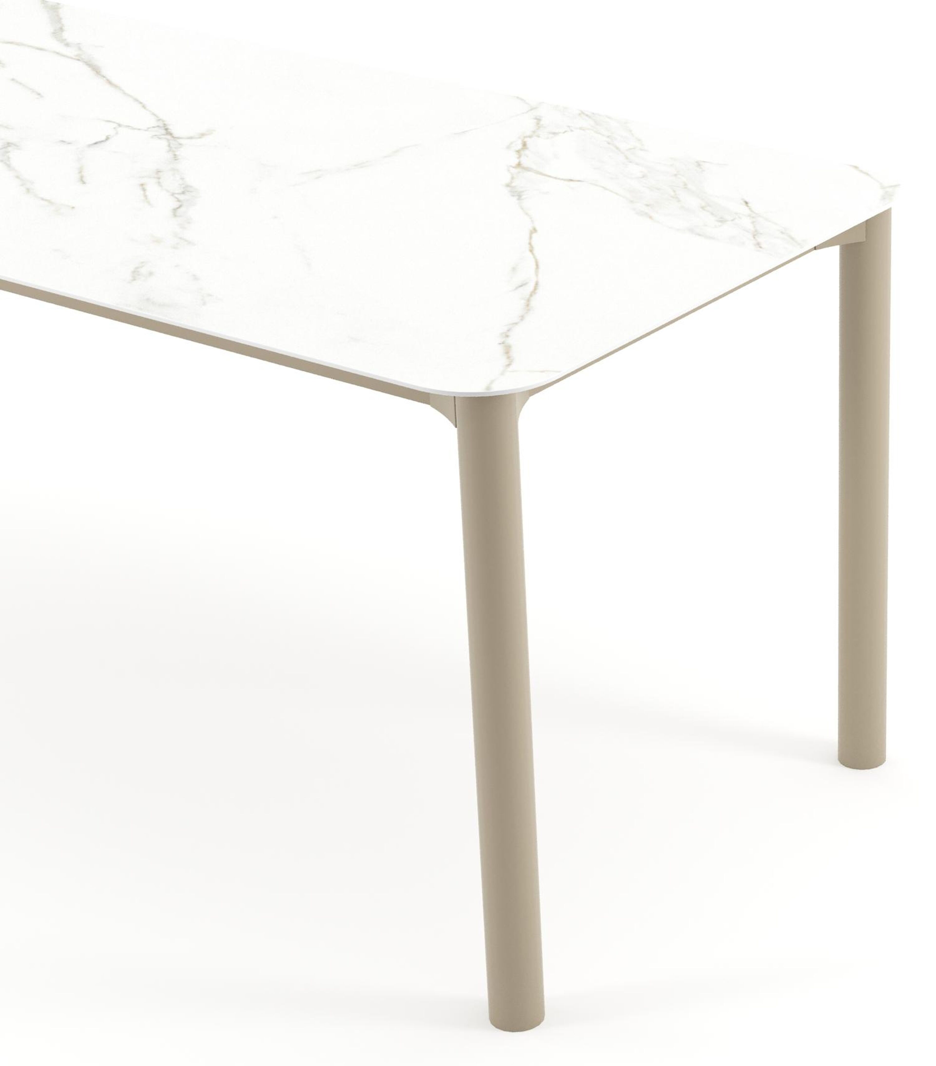 Table de jardin Orso rectangulaire arrondi en aluminium beige et céramique pleine Calacatta - Lg. 200 x Lrg. 80 x Haut. 75 cm