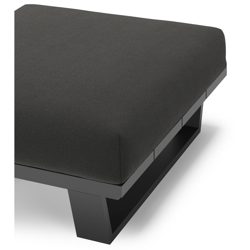 Pagino poef in zwart aluminium met natte sooty all weather sunbrella® luxe kussen