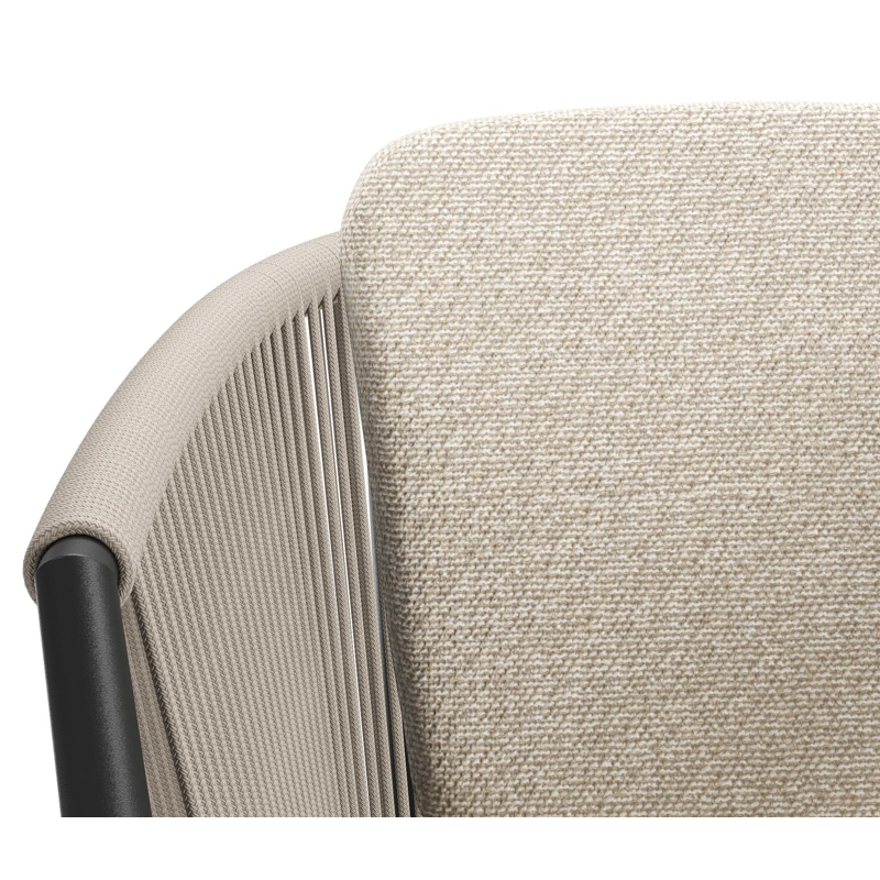 Orso tuinstoel in zwart aluminium en beige verticaal geweven ronde rope met zitkussen in All Weather Cosytica Marbella Ecru