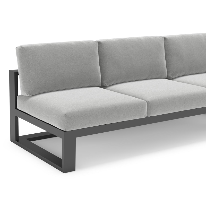 Verato loungehoek in zwart aluminium met savane grey all weather sunbrella® luxe kussen