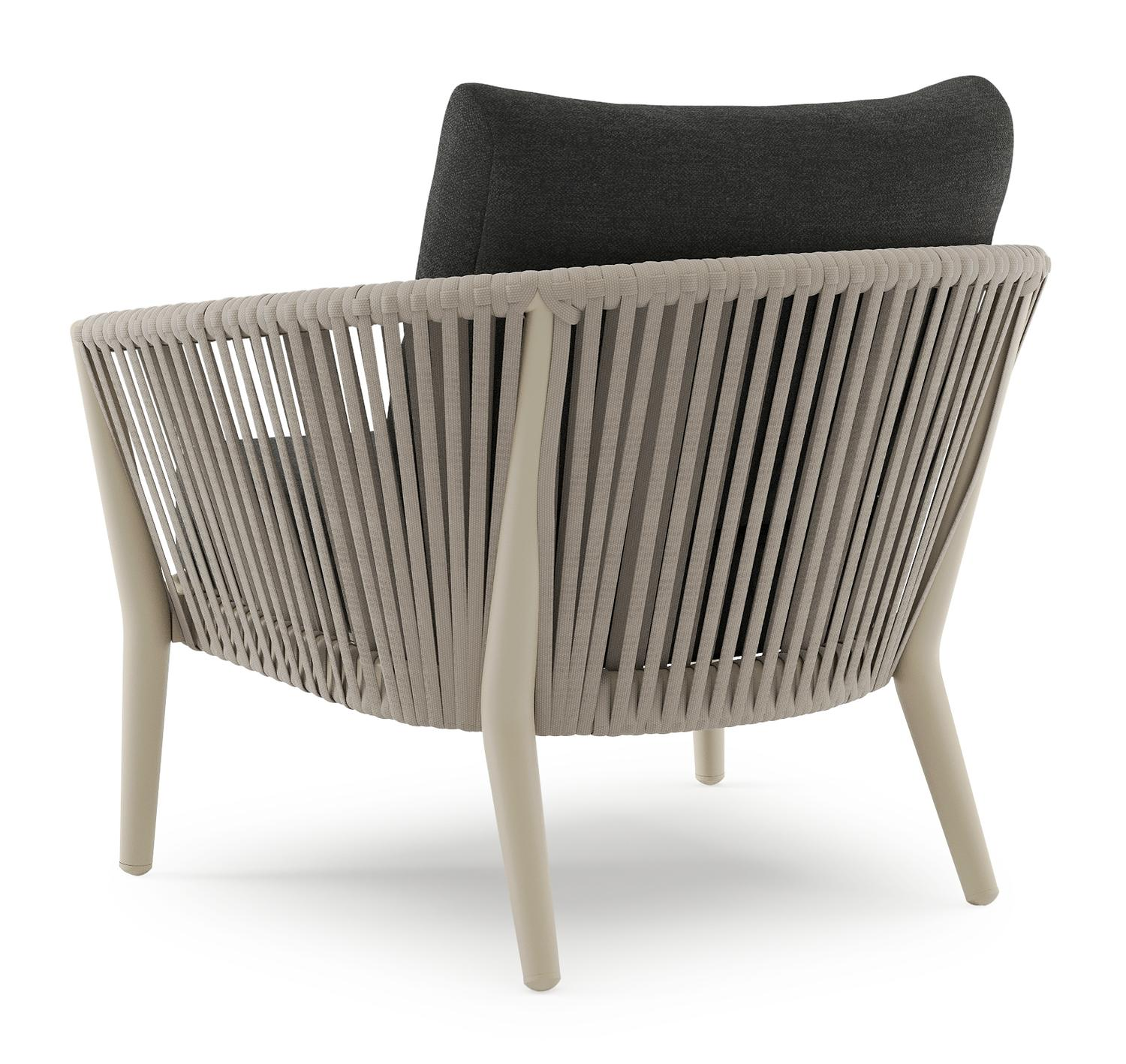 Fauteuil de jardin Orso en aluminium beige et corde ronde tissée verticalement beige et coussins en all weather sunbrella® luxe chartres sooty