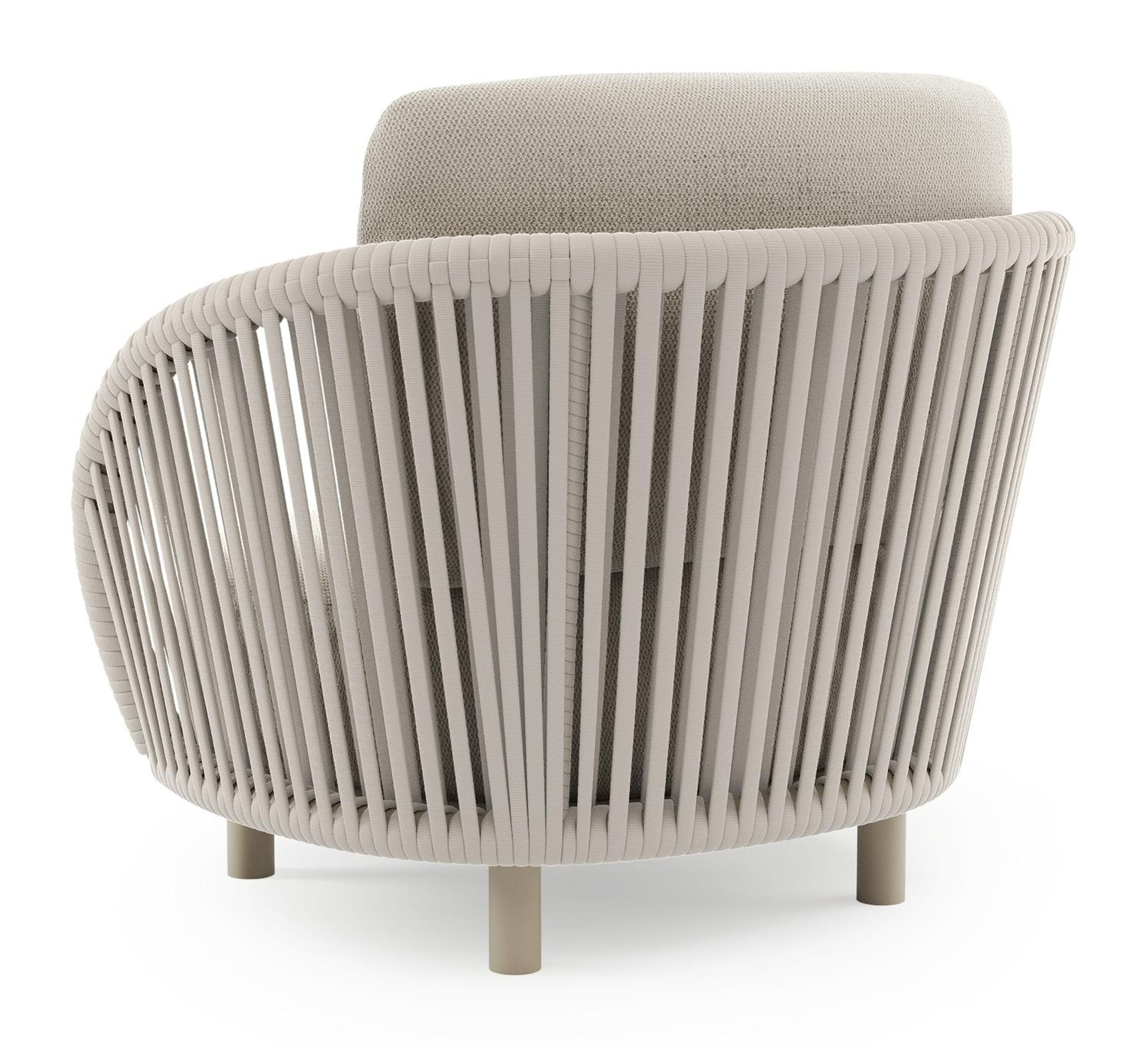 Lupino loungestoel in beige aluminium en beige verticaal geweven luxe vlakke brede rope met lopi marble all weather sunbrella® luxe kussen