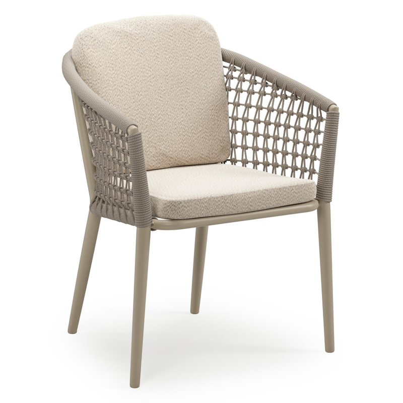 Chaise de jardin empilable Orso en aluminium beige et corde ronde tissée résille beige avec coussin en All Weather Sunbrella® Luxe Lopi Sand