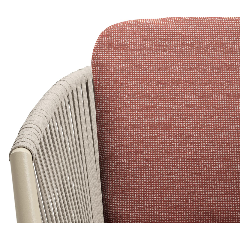 Chaise de jardin Orso en aluminium beige et corde plate tissée verticalement beige avec coussin luxe en All Weather Sunbrella® Luxe Slow Alezan