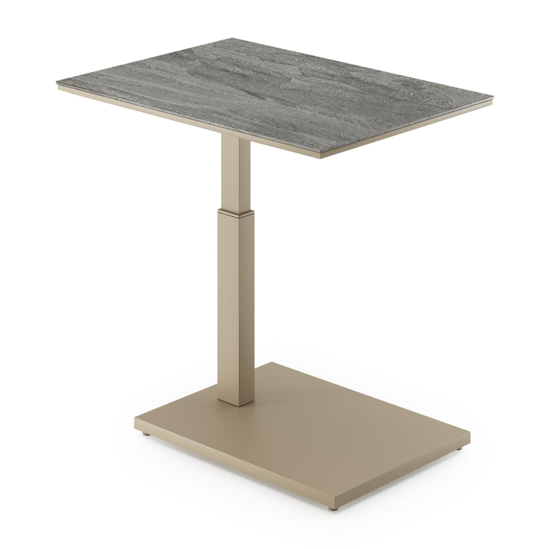 Table d'appoint pop-up Cirello rectangulaire en aluminium beige et céramique pleine Aspen Grey - Lg. 69.5 x Lrg. 50 x Haut. 66 cm