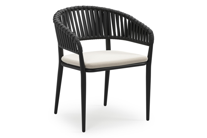 Tolfa stapelbare tuinstoel in zwart aluminium en zwart verticaal geweven luxe vlakke brede rope met stoelkussen in All Weather Sunbrella® Luxe Lopi Marble