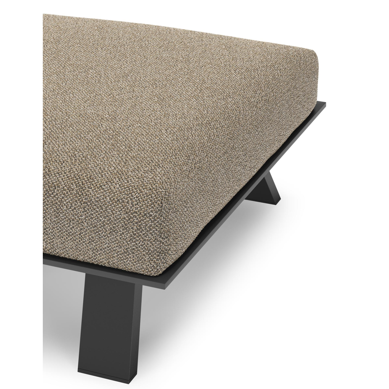 Cesano poef in zwart aluminium met madagascar burch all weather Cosytica kussen