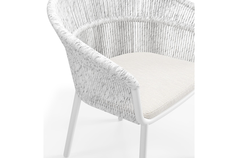 Pamplona ronde tuinset in wit aluminium en sintered stone topo minerale met 4 Matera tuinstoelen