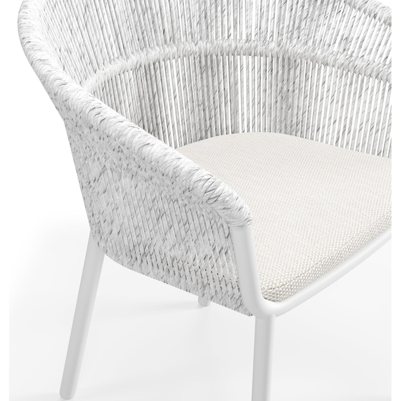 Matera stapelbare tuinstoel in wit aluminium en wit gedraaide ronde wicker met kussen in sand weather+ softtouch